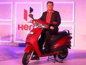 Hero scooty deals duet