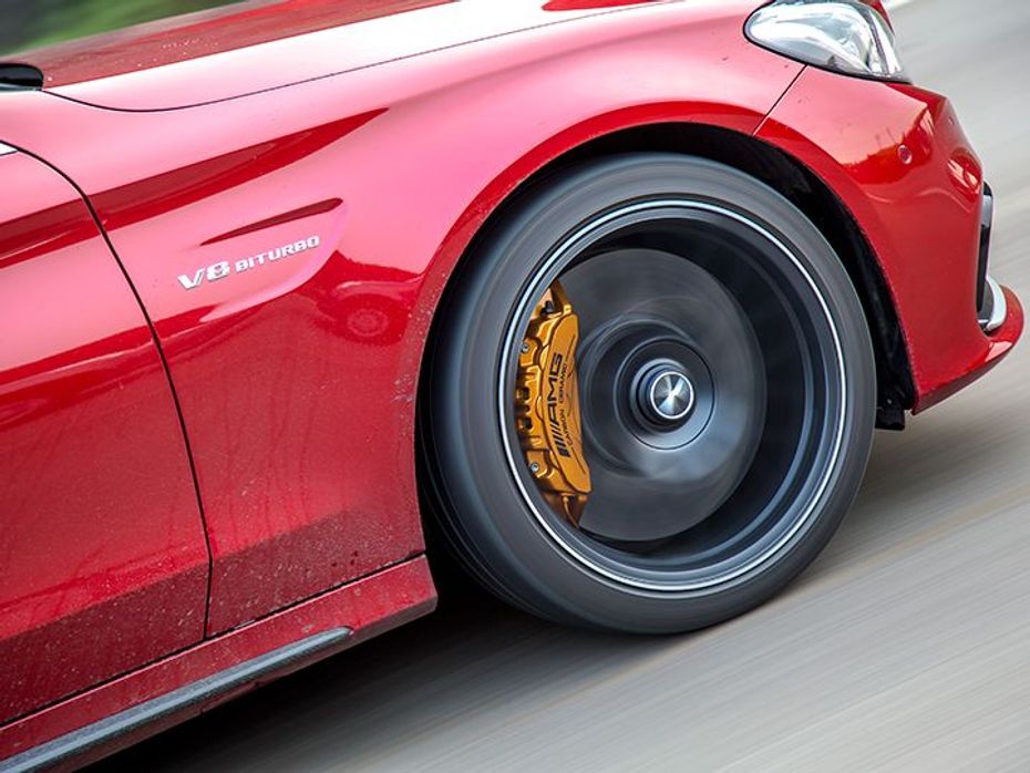 2015 Mercedes-Benz C63 S carbon ceramic brakes