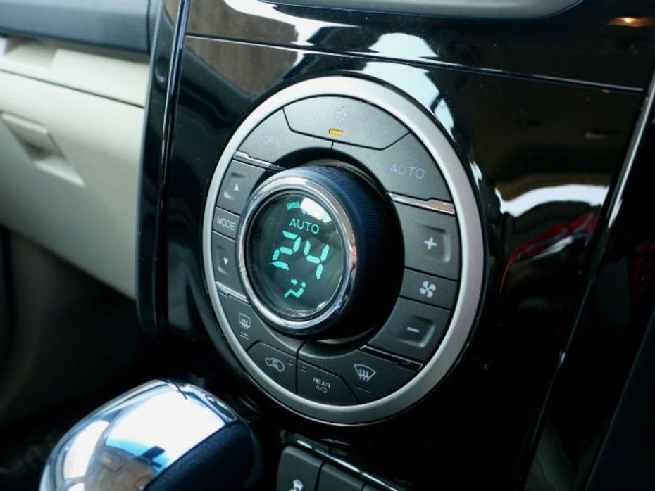 Chevrolet Trailblazer aircon controls