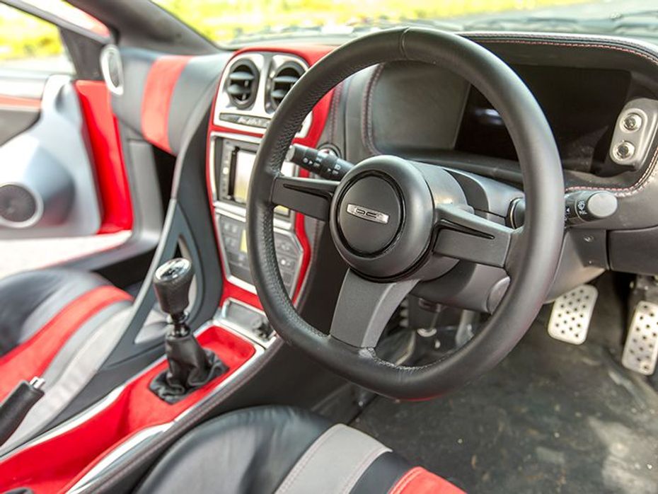 2015 DC Avanti test drive review steering wheel
