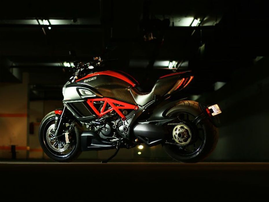 2015 Ducati Diavel Carbon Red Review