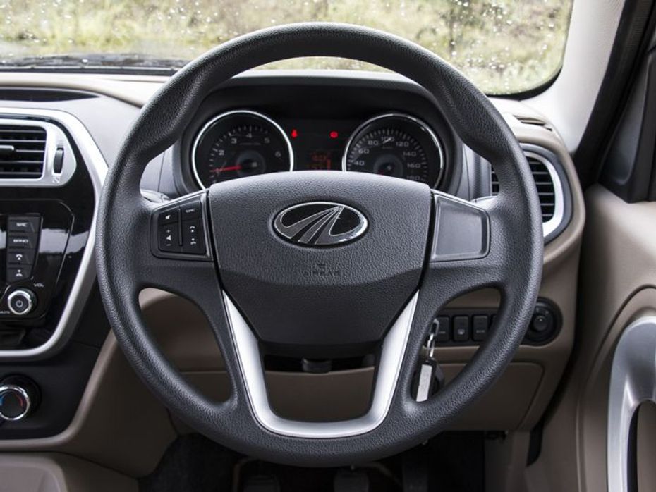 2015 Mahindra TUV300 Review steering wheel