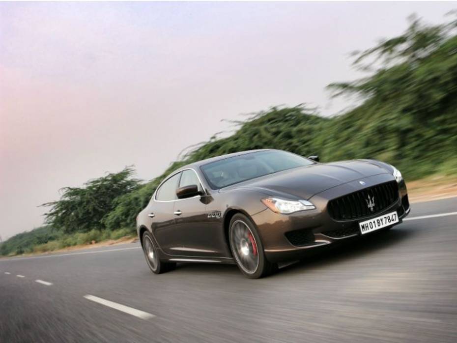 Maserati Quattroporte GTS in action