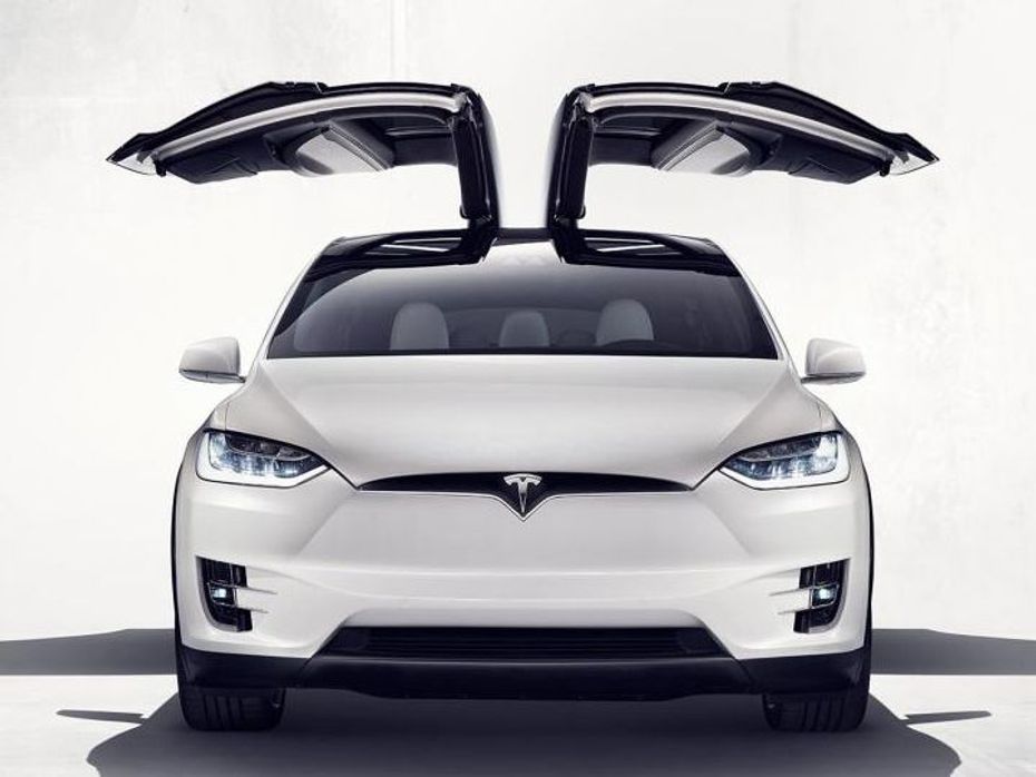 Tesla Model X gullwing doors