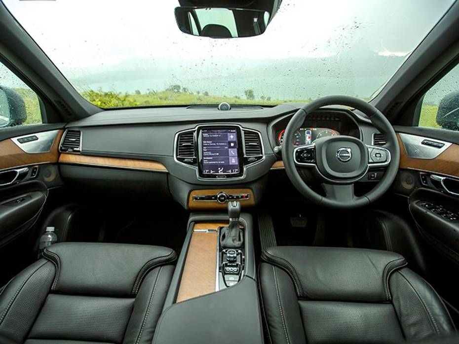 2015 Volvo XC90 interior