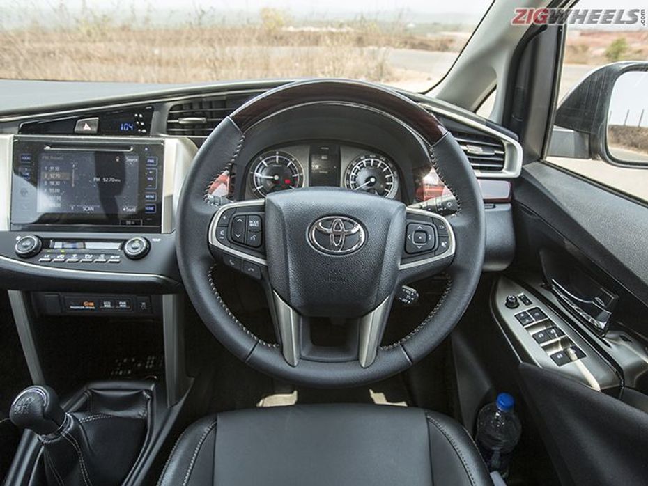 New steering wheel of the Toyota Innova Crysta