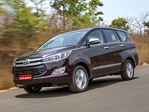 Toyota Innova Crysta 2 4 G Plus Mt Price In India