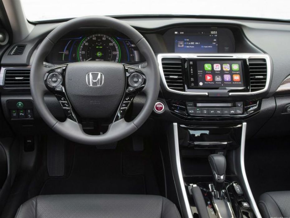 2017 Honda Accord Hybrid interior