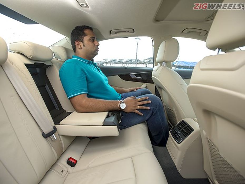 2016 Audi A4 - Rear Seat Legroom