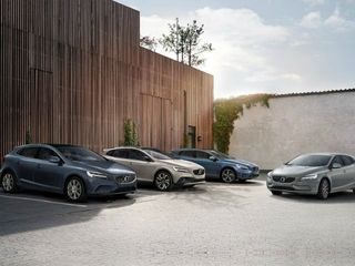 Volvo V40 and V40 Cross Country Updated