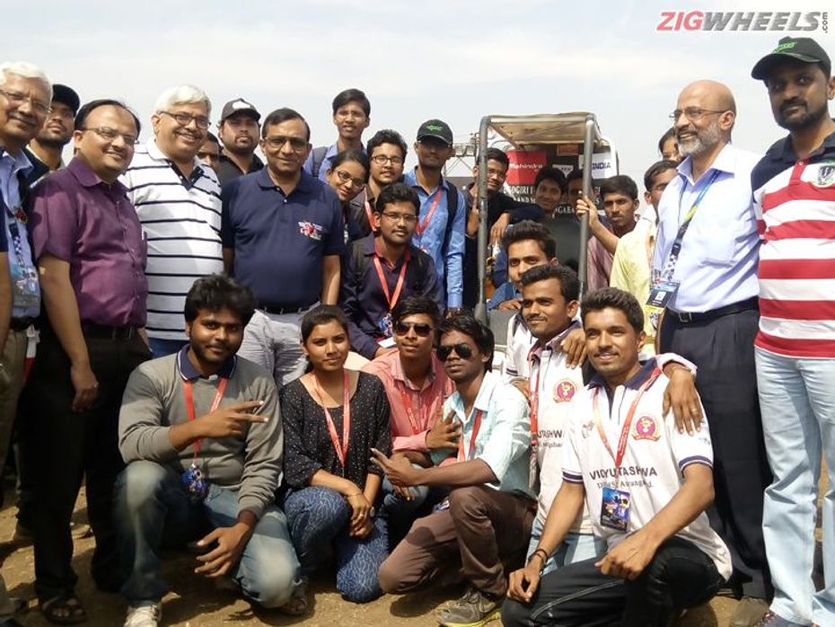 Pawan Goenka with Team Vidyuyashwa at BAJA SAE India 2016