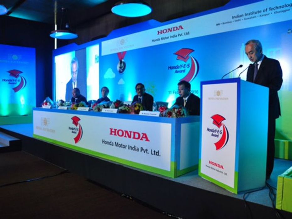 Honda recognises 14 IITians; offers scholarships worth lakhs
