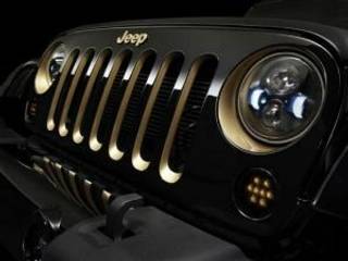 2016 Auto Expo: Jeep Grand Cherokee and Wrangler showcased