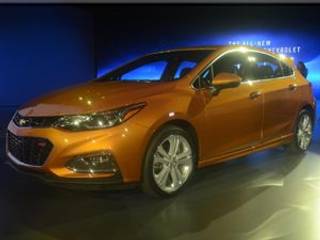 2016 Detroit Motor Show: 2017 Chevrolet Cruze hatchback unveiled