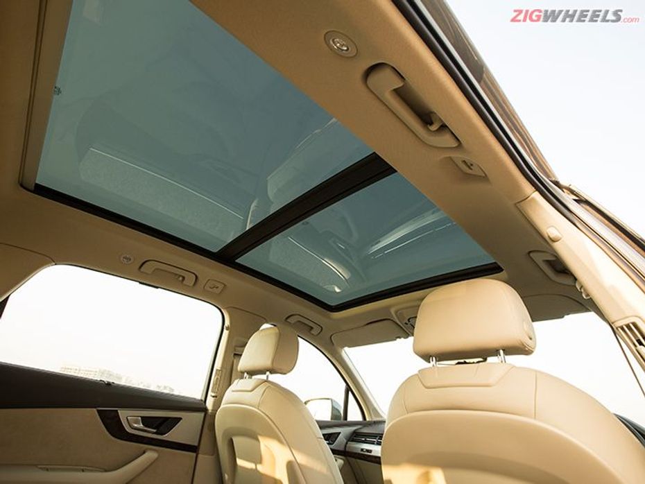 Panoramic sunroof is standard in new Audi Q7 in India