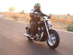 Harley-Davidson 1200 Custom Cruiser review