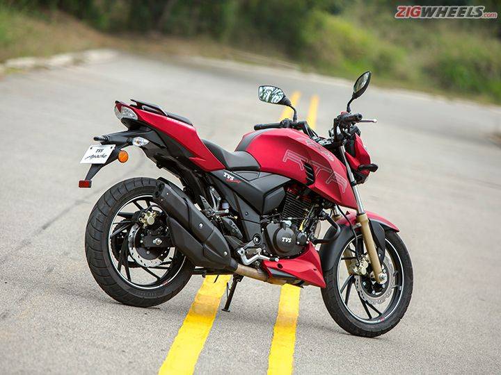 Apache rtr store 200 red colour