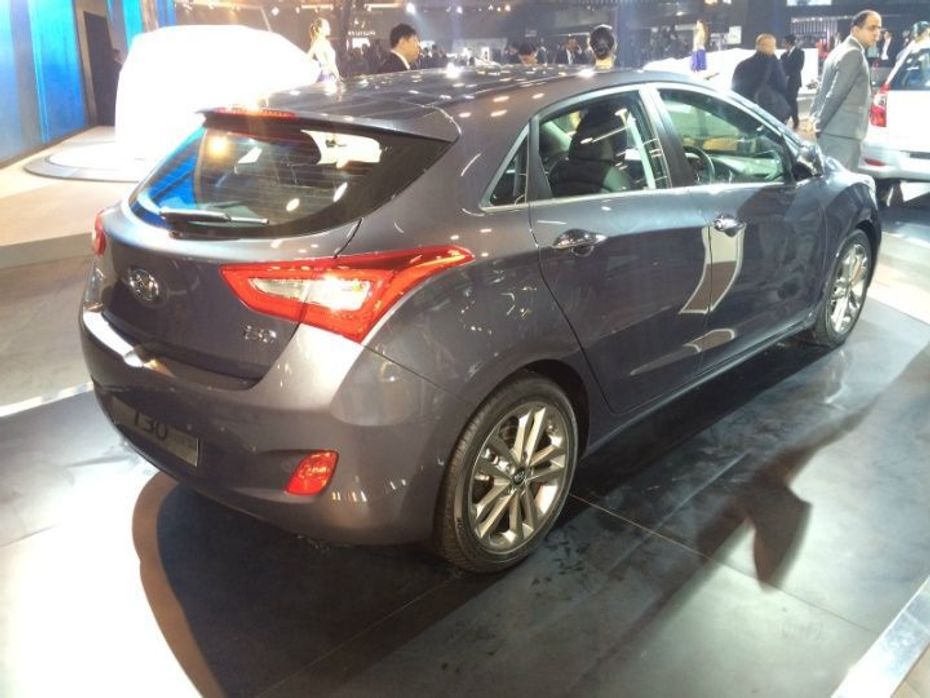 Current-gen Hyundai i30 rear
