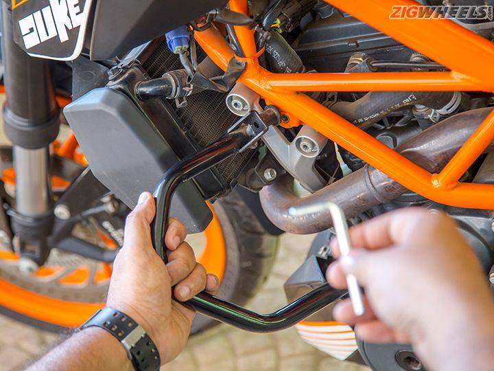 Frame sliders for discount ktm rc 200