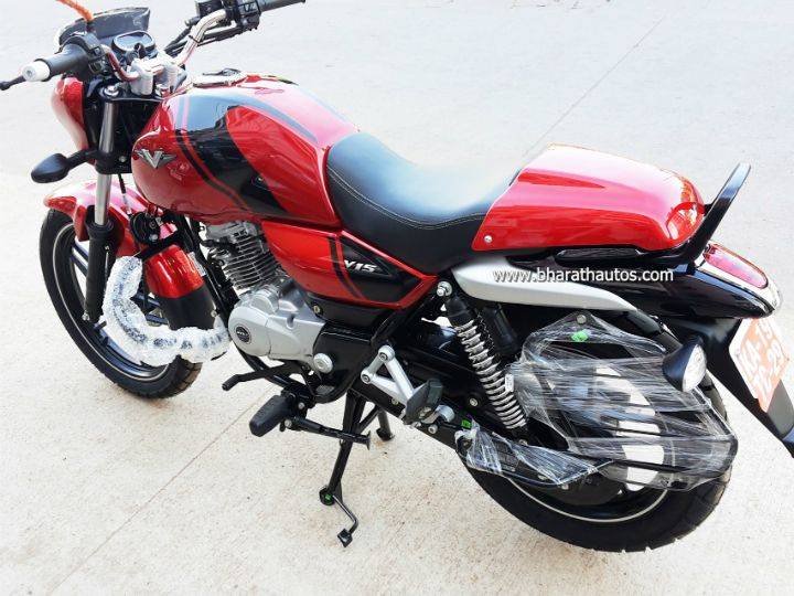 Bajaj shop v15 red