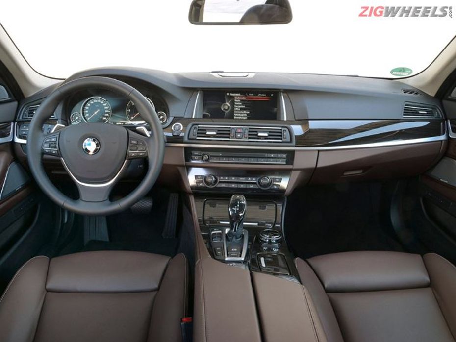 BMW 5 Series Petrol - Interiors