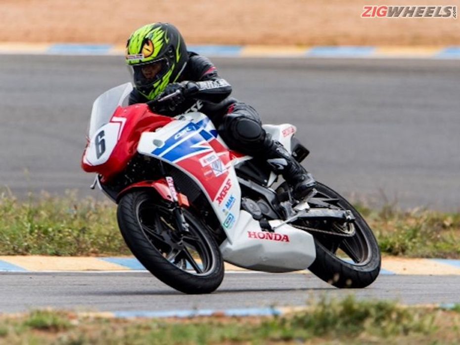 Pooja Dabhi in Action at the Honda All Ladies Race
