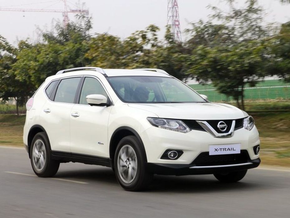 New Nissan X-Trail - Front