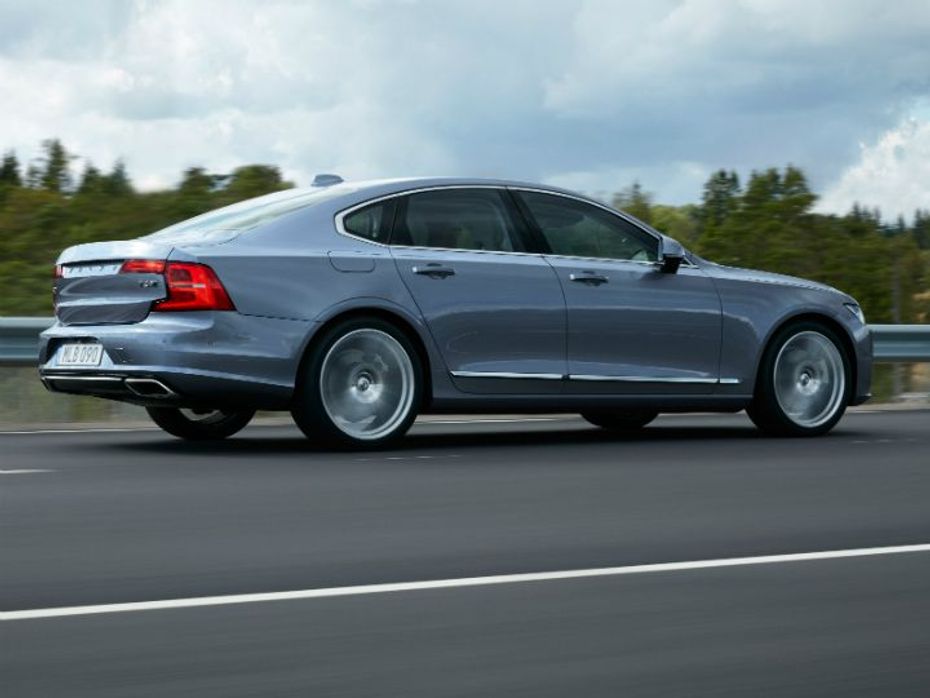 volvo S90 First Drive Review rear tracking