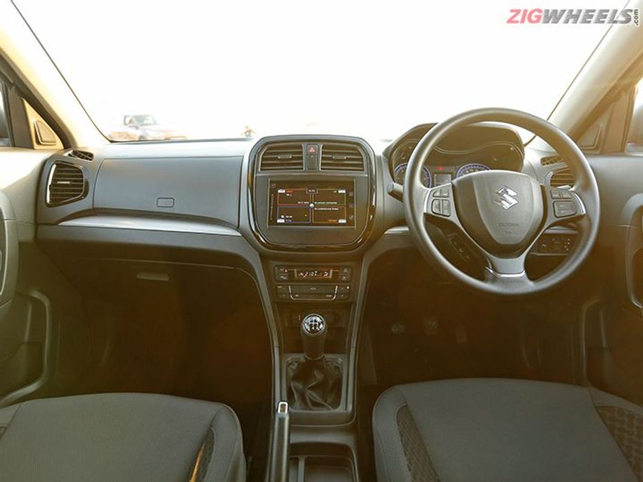 Maruti Suzuki Vitara Brezza diesel compact SUV dashboard