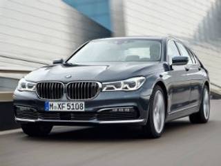 BMW 7 Series crowned 2016 World Luxury Car of the Year