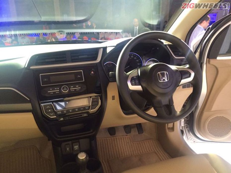 New facelifted Honda Amaze - Interiors