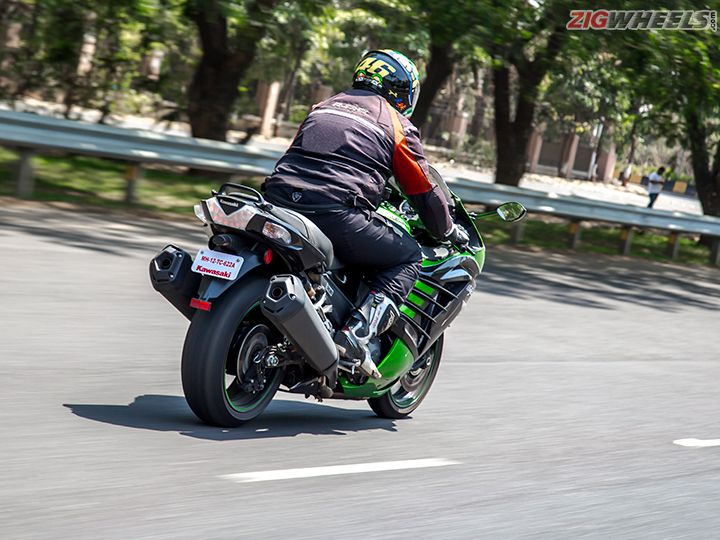 Kawasaki Ninja ZX 14R : Detailed Review - ZigWheels