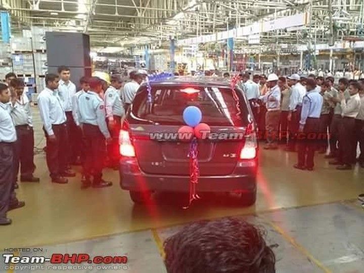 Last unit of current gen Toyota Innova rolls off production line