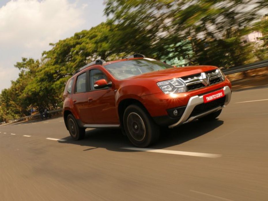 Feacelift Renault Duster Automatic Review front tracking