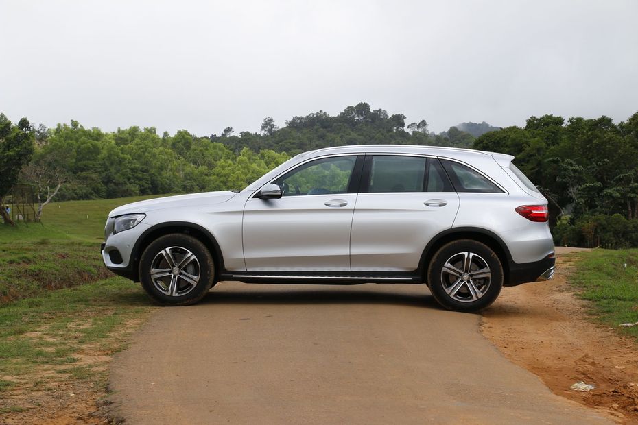 Mercedes-Benz GLC India Review side profile