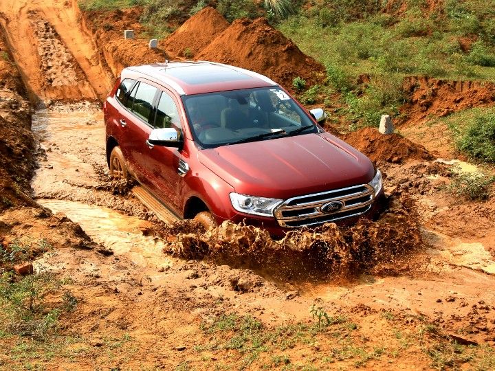 Ford Endeavour 3.2 4x4 Titanium Ford Endeavour 3.2 4x4 Titanium