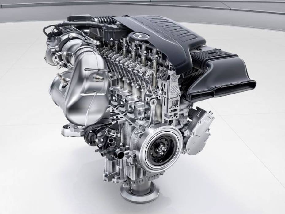 Mercedes-Benz 6-Cylinder Petrol Engine