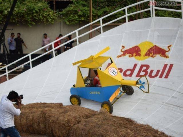 Red bull box cart race clearance 2016