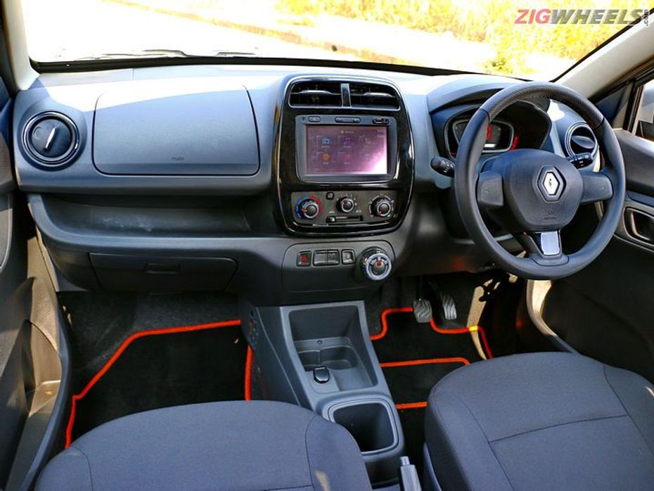Renault Kwid 1.0 Easy-R: Interiors