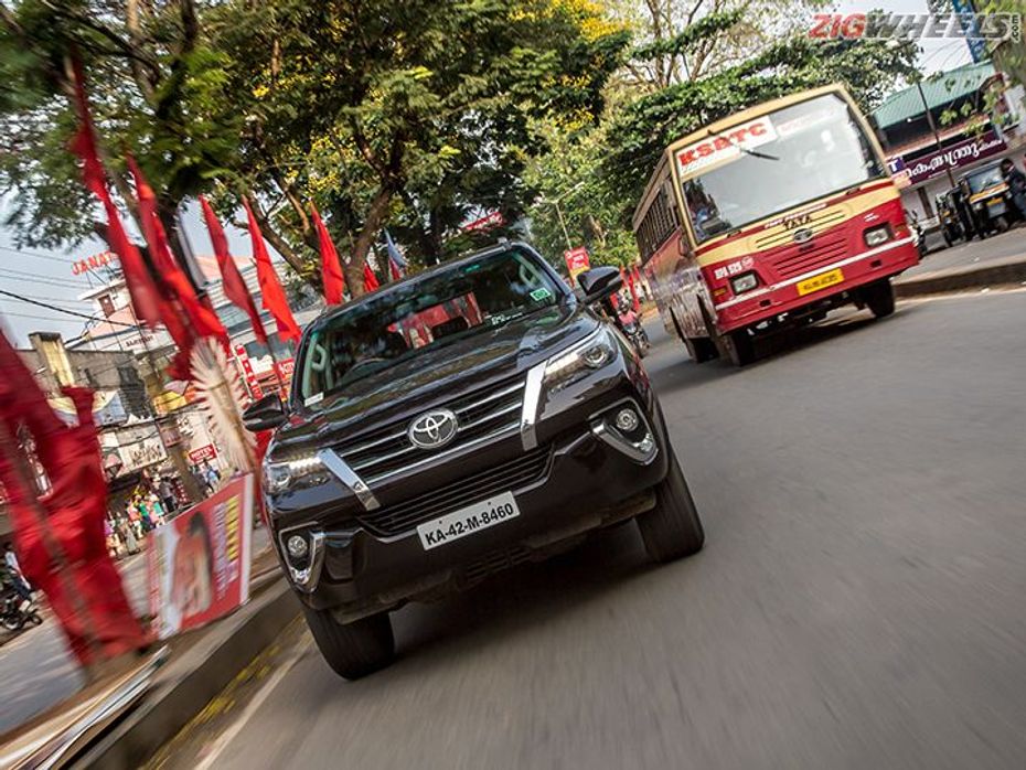 New Toyota Fortuner: Front Action Pic