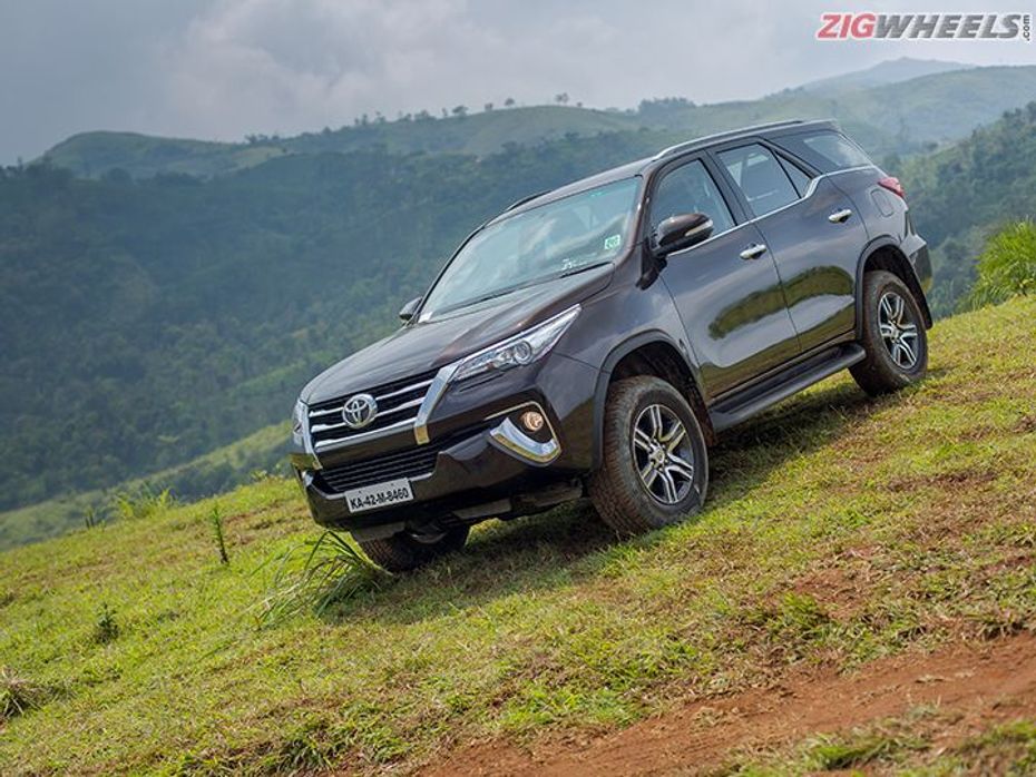 New Toyota Fortuner: Front Three Quarters