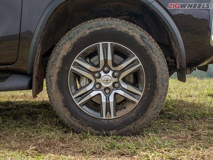 toyota fortuner big wheels