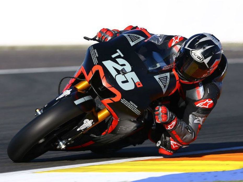 Maverick Vinales shines in Valencia testing Maverick Vinales shines in Valencia testing