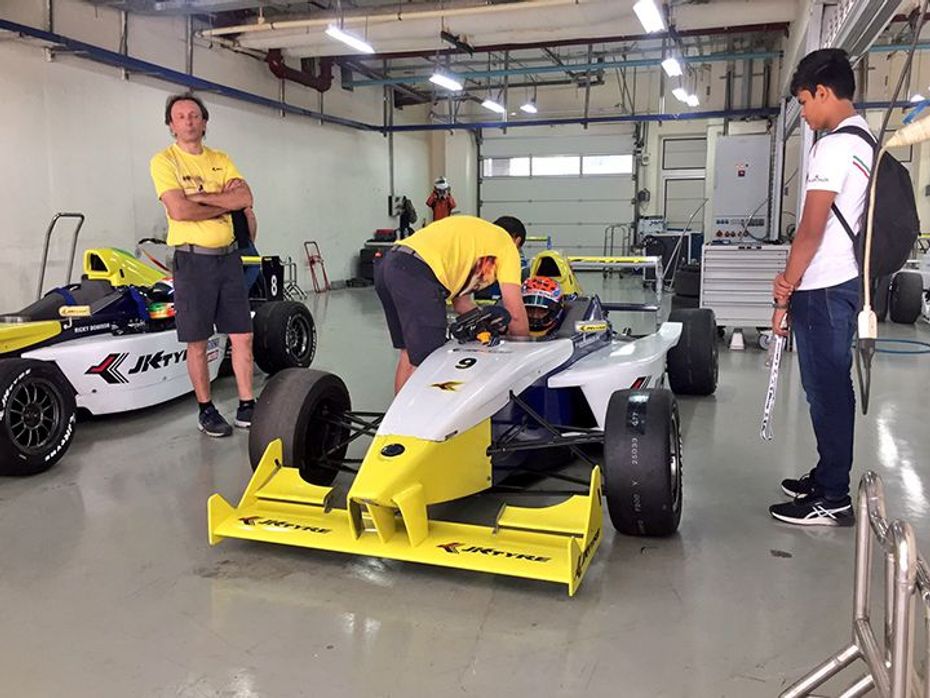 The Formula 4 machine