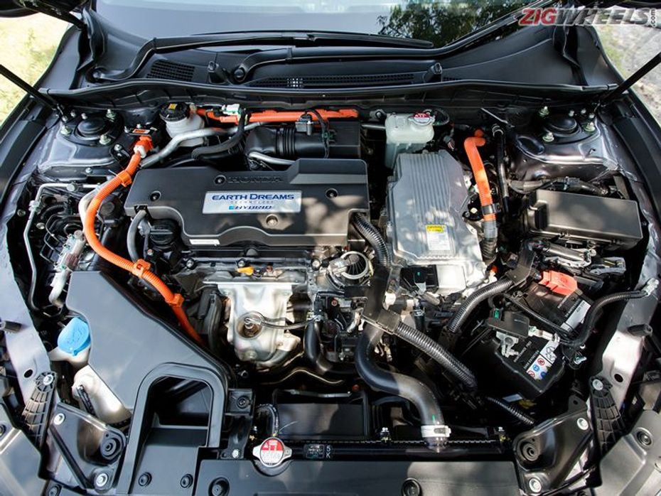 Honda Accord Hybrid: Engine Bay