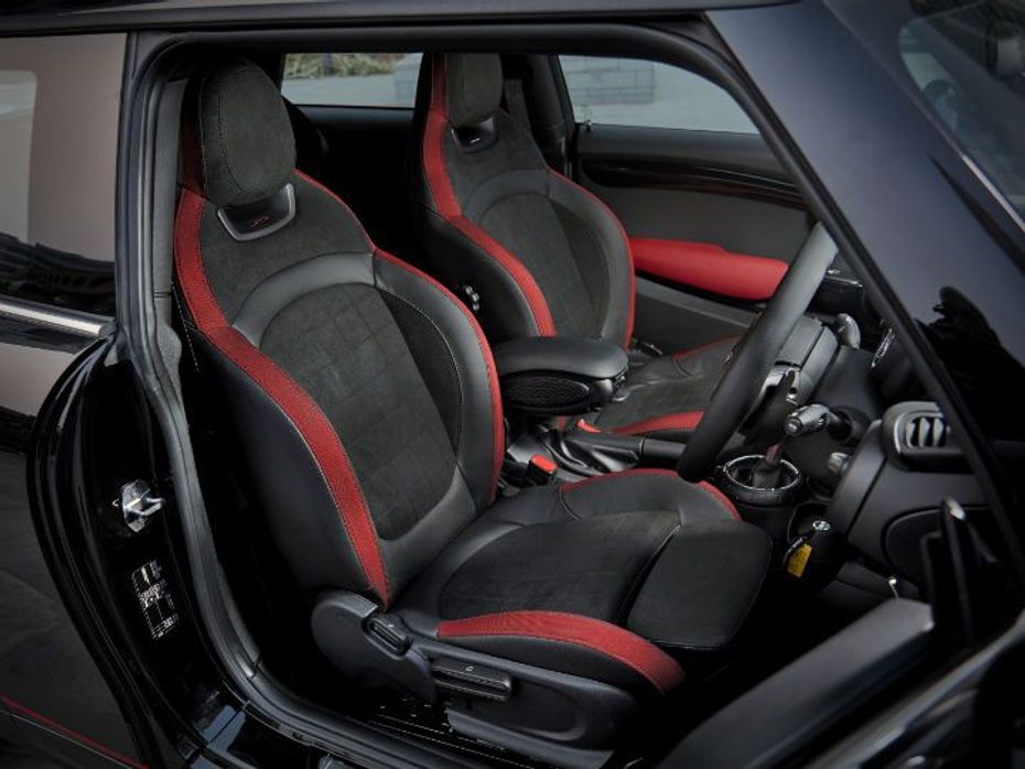 Mini Cooper S Carbon Edition Interiors