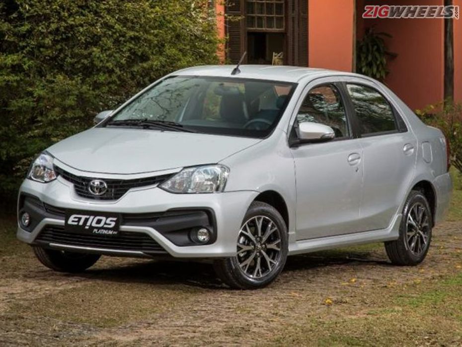 Toyota Etios facelift front quarter shot
