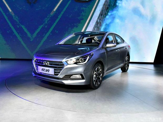 Hyundai Verna Production Version Revealed In China - ZigWheels