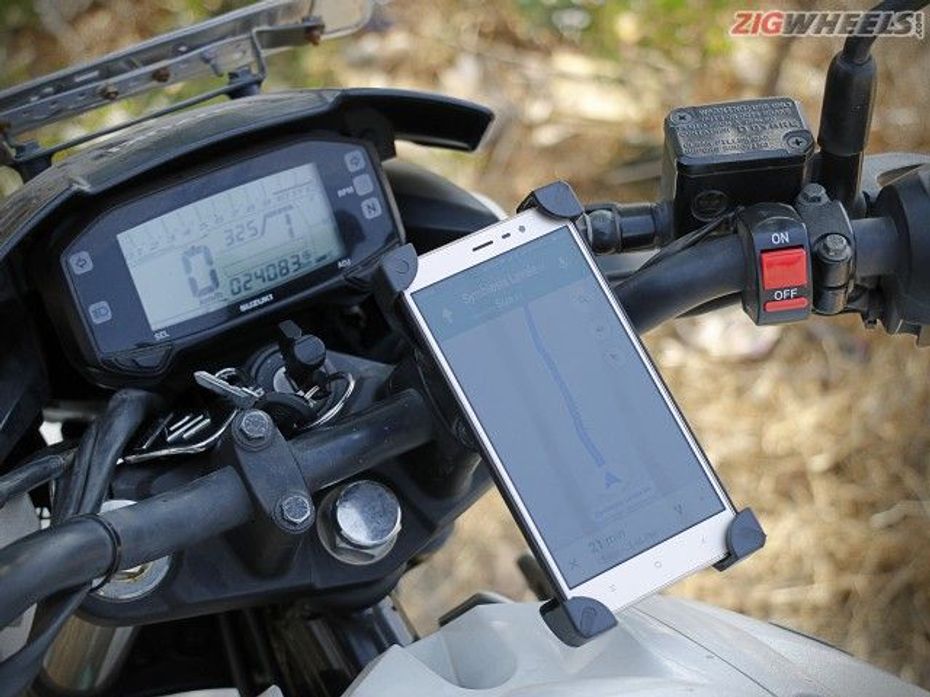 5 Accessories Under Rs 1000 That Will Make Your Everyday Riding Better