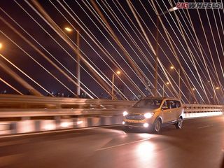 Renault Lodgy Stepway: A night in Mumbai